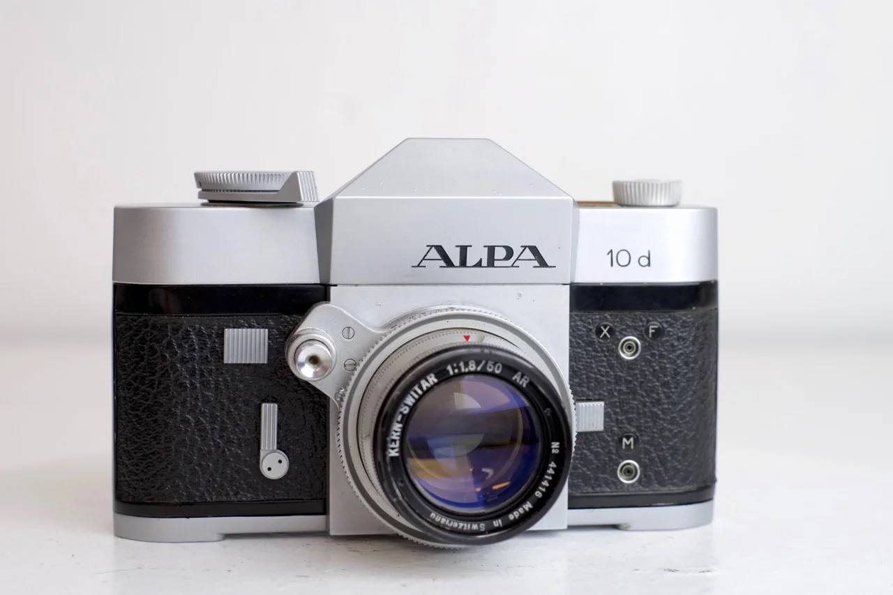 Alpa 10 D 35mm Film SLR Camera with Kern Switar 50mm F/1.8 AR Fast